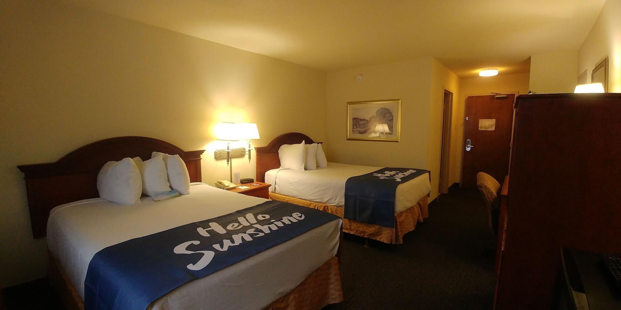 Days Inn By Wyndham Sidney Oh Exteriör bild